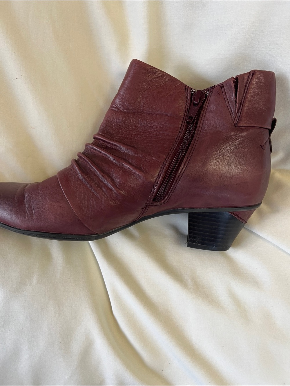 Earth Origins Women's Wine Leather Ankle Bootie with Low Block Heel